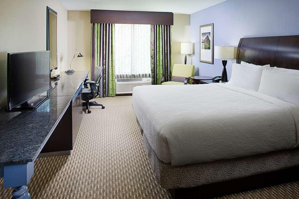 Hilton Garden Inn Raleigh Durham Airport Morrisville Phòng bức ảnh
